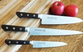 Kikuichi Knives